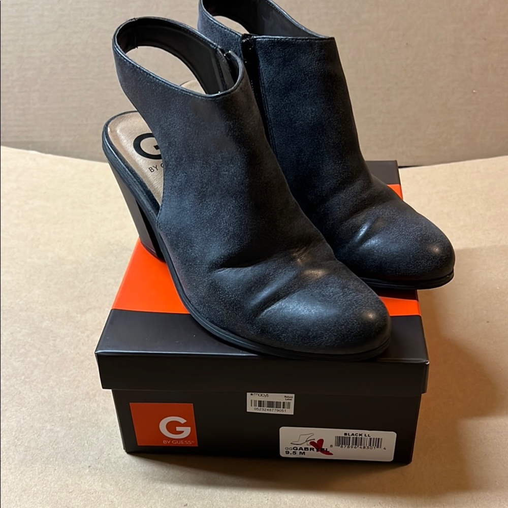 Guess Black Heeled Boots with Sleek Design